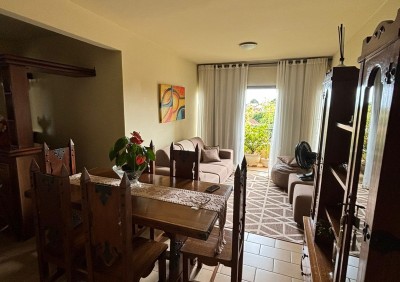 VENDE-SE: APARTAMENTO COM SACADA DISPONIVEL NO BAIRRO FABRICIO