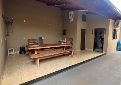 CASA DISPONÍVEL PARA VENDA NO BAIRRO PACAEMBU.