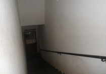 ALUGA-SE  Apto na Av. Orlando Rodrigues da Cunha, próximo ao Posto de Saúde