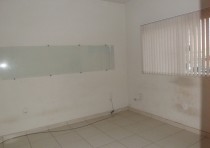 ALUGA-SE  Apto na Av. Orlando Rodrigues da Cunha, próximo ao Posto de Saúde