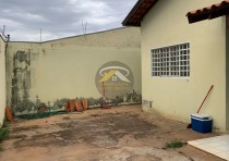 VENDE-SE OPORTUNIDADE CASA NO BAIRRO JARDIM MARACANÃ