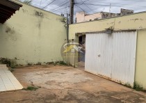 VENDE-SE OPORTUNIDADE CASA NO BAIRRO JARDIM MARACANÃ