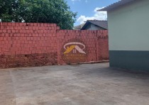 VENDE-SE CASA EM AVENIDA NO BAIRRO UBERABA 1