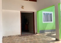 VENDE-SE CASA NO BAIRRO ANTÔNIA CANDIDA I