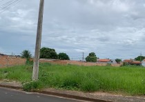 VENDE-SE: TERRENO NO BAIRRO DE LOURDES EM UBERABA