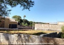 VENDE-SE TERRENO NO BAIRRO RESIDENCIAL ESTADOS UNIDOS