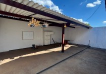 ALUGA-SE: ÓTIMA CASA NO BAIRRO MARAJÓ II