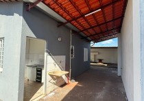 ALUGA-SE: ÓTIMA CASA NO BAIRRO MARAJÓ II