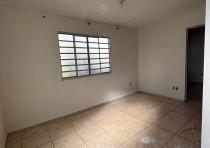 ALUGA-SE: ÓTIMA CASA NO BAIRRO MARAJÓ II