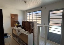 VENDE-SE ÓTIMA CASA NO BAIRRO ANATÊ