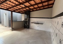VENDE-SE: EXCELENTE CASA NO BAIRRO CIDADE NOVA EM UBERABA