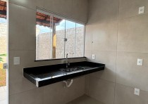 CASA COM FINO ACABAMENTO DISPONÍVEL PARA VENDA NO BAIRRO JD ESPANHA