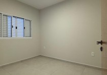 CASA COM FINO ACABAMENTO DISPONÍVEL PARA VENDA NO BAIRRO JD ESPANHA