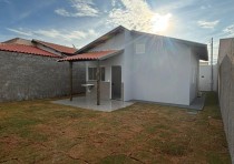 CASA COM FINO ACABAMENTO DISPONÍVEL PARA VENDA NO BAIRRO JD ESPANHA