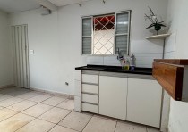 CASA COM TRÊS QUARTOS DISPONÍVEL PARA VENDA NO BAIRRO UBERABA 1.