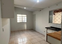 CASA COM TRÊS QUARTOS DISPONÍVEL PARA VENDA NO BAIRRO UBERABA 1.