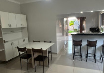 CASA FUNCIONAL PARA VENDA NO BAIRRO JARDIM SÃO BENTO