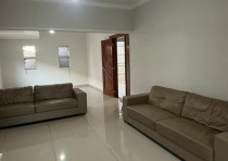 CASA FUNCIONAL PARA VENDA NO BAIRRO JARDIM SÃO BENTO