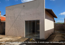 VENDE-SE CASA NO BAIRRO ONEIDA MENDES