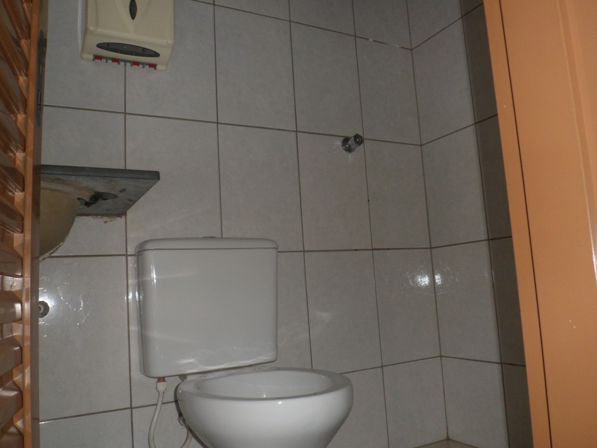 ALUGA-SE  Apto na Av. Orlando Rodrigues da Cunha, próximo ao Posto de Saúde