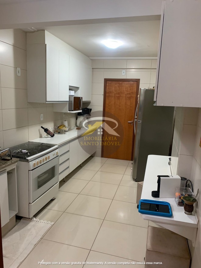 VENDE-SE APARTAMENTO DE ALTO PADRÃO RES.GRUPIARA NO BAIRRO SÃO BENEDITO