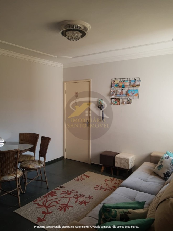 VENDE-SE APARTAMENTO TERREO NO BAIRRO ABADIA