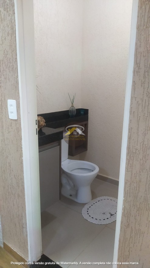 VENDE-SE LINDA CASA NO BAIRRO JARDIM ELDORADO