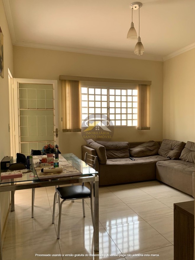 VENDE-SE OPORTUNIDADE CASA NO BAIRRO JARDIM MARACANÃ