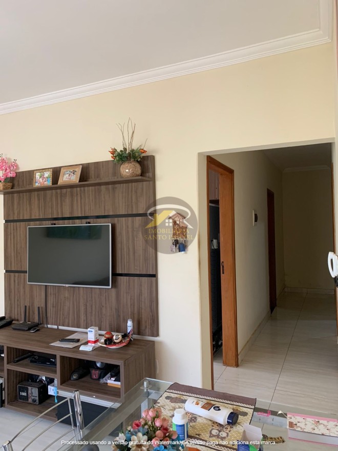 VENDE-SE OPORTUNIDADE CASA NO BAIRRO JARDIM MARACANÃ