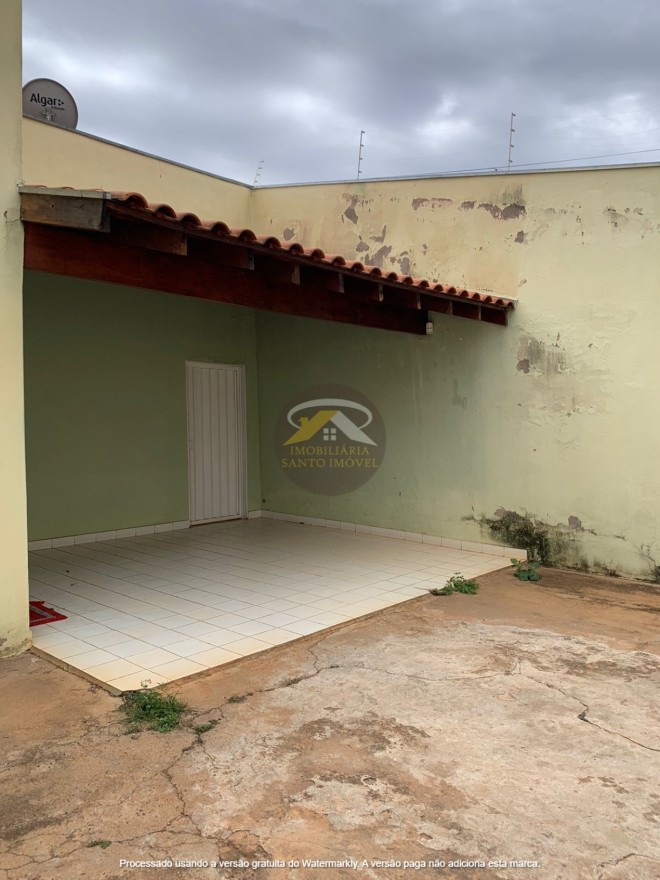 VENDE-SE OPORTUNIDADE CASA NO BAIRRO JARDIM MARACANÃ