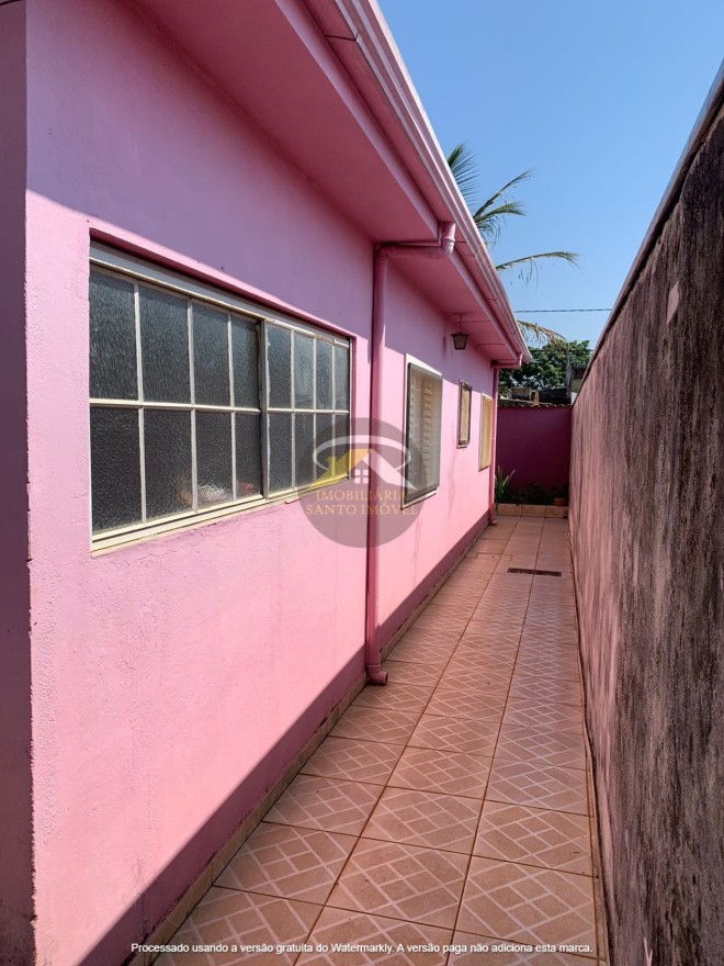 VENDE-SE EXCELENTE CASA NO BAIRRO GAMELEIRA