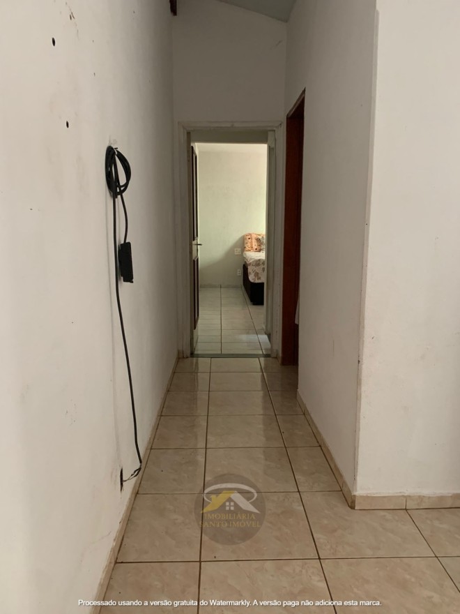 VENDE-SE CASA NO BAIRRO ANTÔNIA CANDIDA I