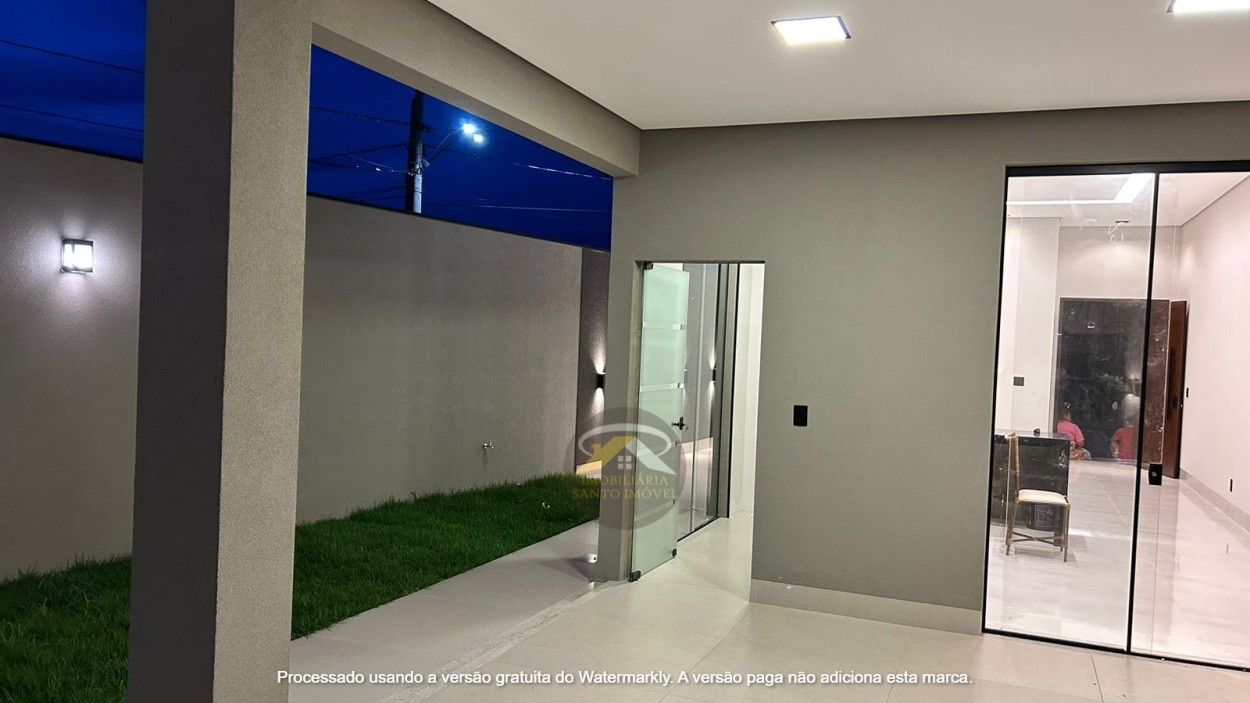 VENDE-SE LINDA CASA NOVA NO BAIRRO NENE GOMES