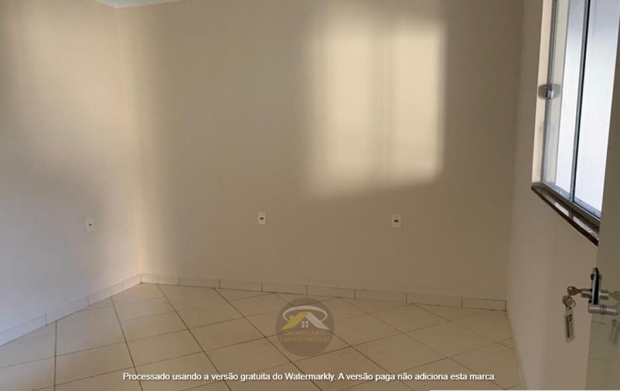 VENDE-SE CASA NO BAIRRO CIDADE NOVA