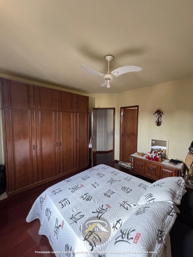 VENDE-SE: APARTAMENTO COM SACADA DISPONIVEL NO BAIRRO FABRICIO