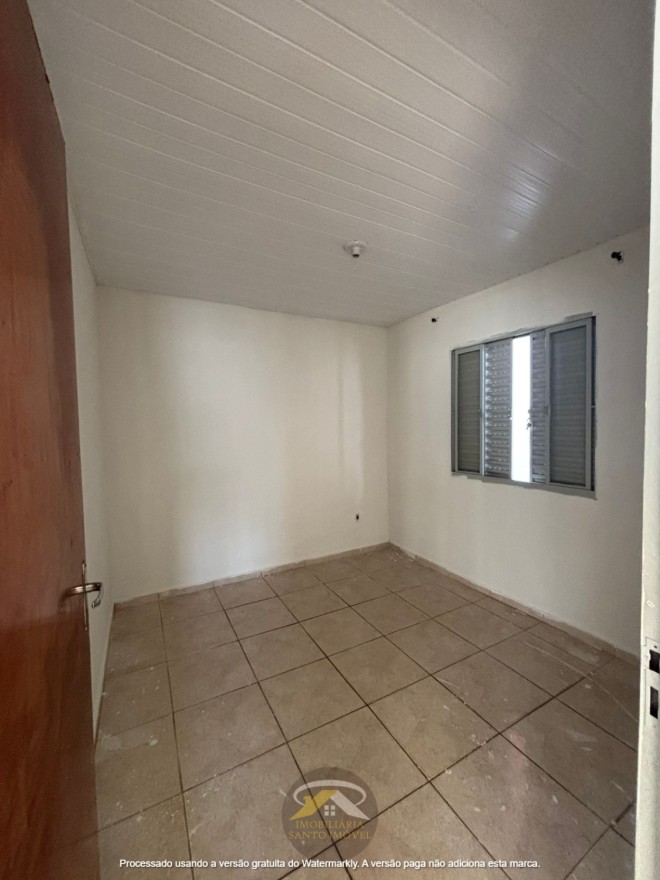ALUGA-SE: ÓTIMA CASA NO BAIRRO MARAJÓ II