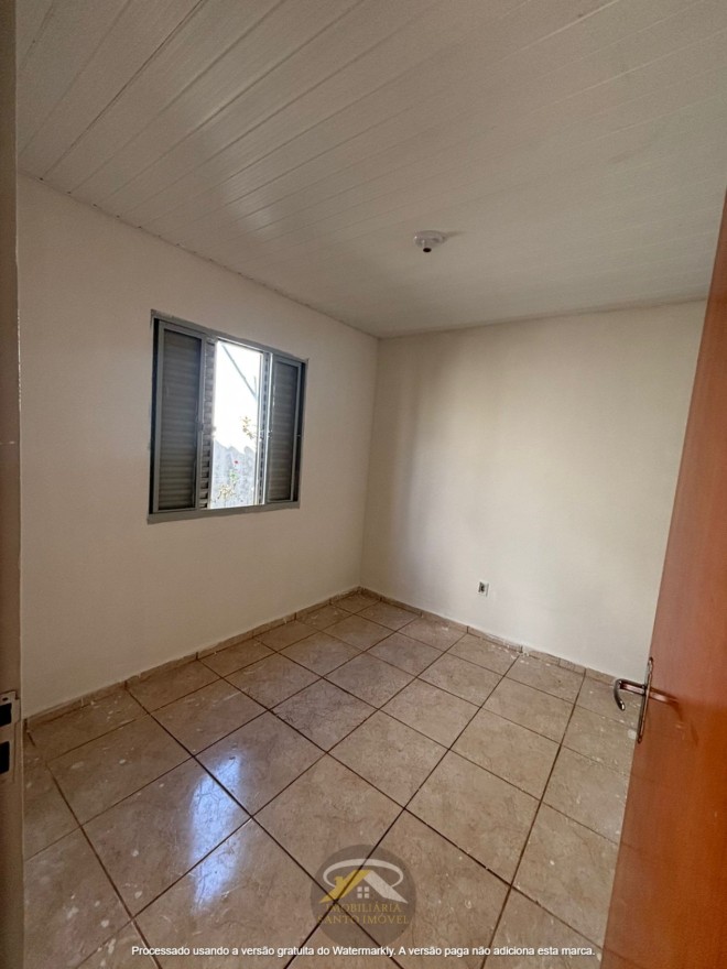 ALUGA-SE: ÓTIMA CASA NO BAIRRO MARAJÓ II