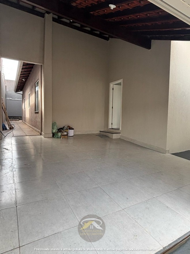 VENDE-SE: EXCELENTE CASA NO BAIRRO CIDADE NOVA EM UBERABA