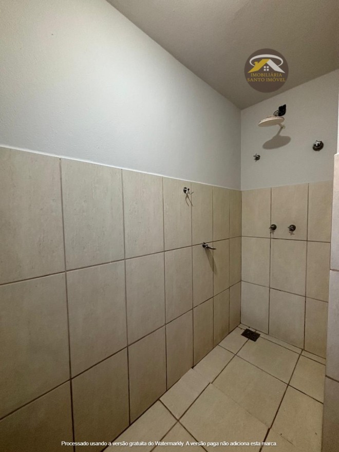 VENDE-SE ÓTIMA CASA NO BAIRRO ANATÊ