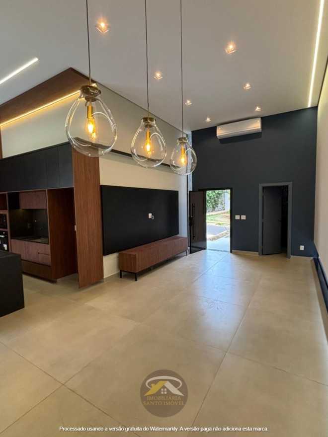 VENDE-SE: CASA DISPONÍVEL NO CONDOMÍNIO DAMHA I.