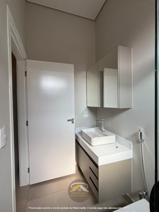 VENDE-SE: CASA DISPONÍVEL NO CONDOMÍNIO DAMHA I.