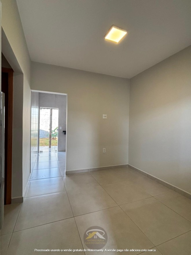 CASA COM FINO ACABAMENTO DISPONÍVEL PARA VENDA NO BAIRRO JD ESPANHA