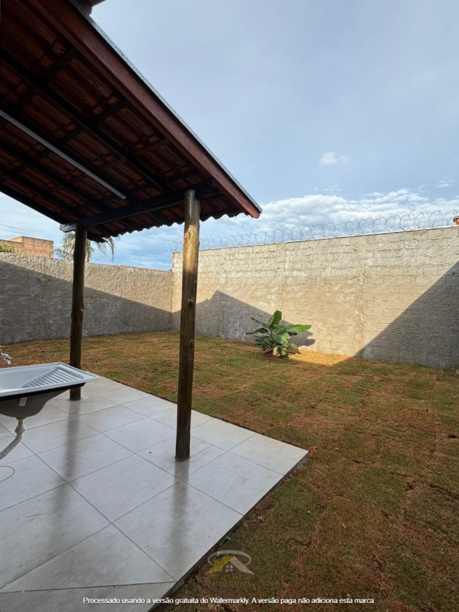 CASA COM FINO ACABAMENTO DISPONÍVEL PARA VENDA NO BAIRRO JD ESPANHA