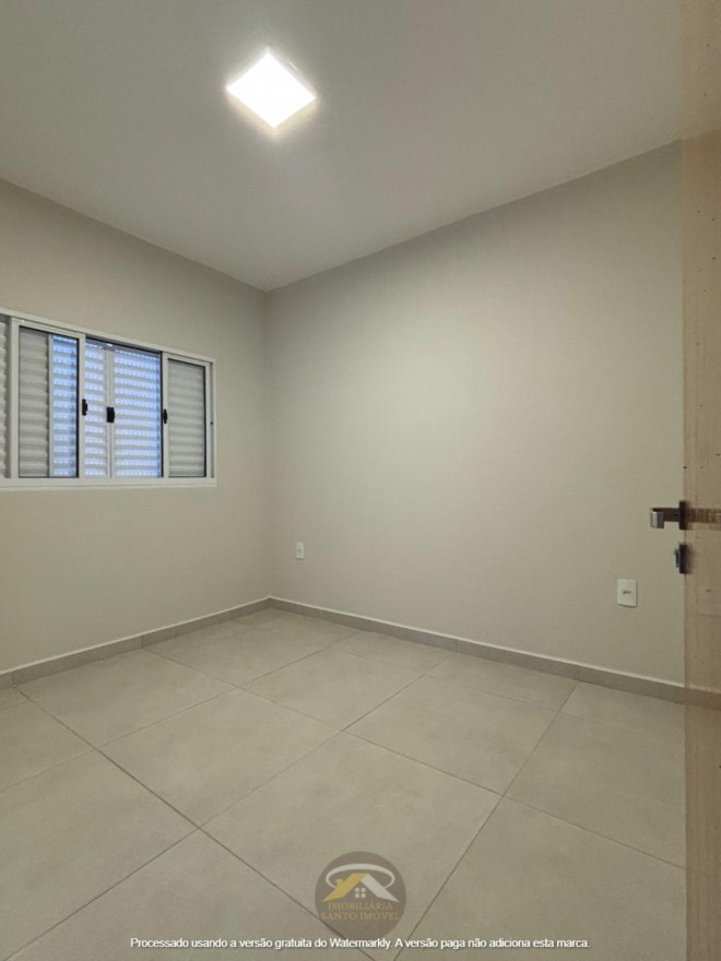 CASA COM FINO ACABAMENTO DISPONÍVEL PARA VENDA NO BAIRRO JD ESPANHA
