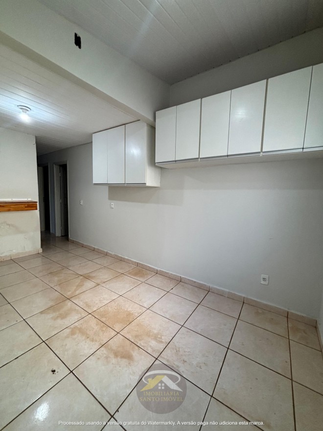 CASA COM TRÊS QUARTOS DISPONÍVEL PARA VENDA NO BAIRRO UBERABA 1.