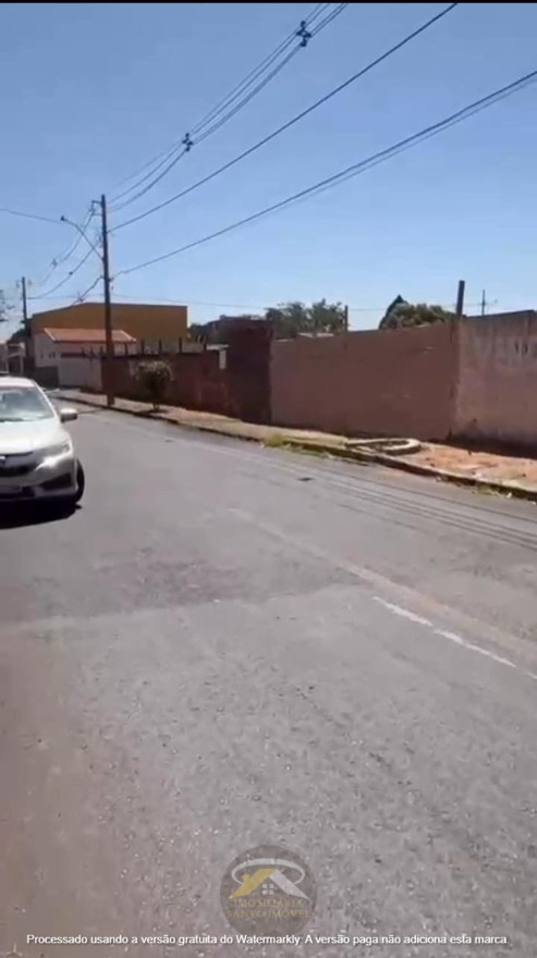 ÁREA COM 2.540M² DISPONÍVEL P/ LOCAÇÃO NA AV. MANOEL DE MELO REZENDE.