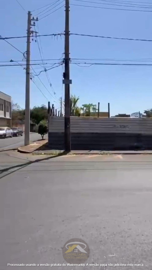 ÁREA COM 2.540M² DISPONÍVEL P/ LOCAÇÃO NA AV. MANOEL DE MELO REZENDE.