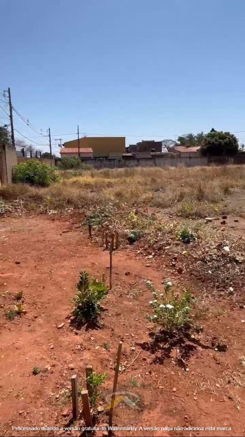 ÁREA COM 2.540M² DISPONÍVEL P/ LOCAÇÃO NA AV. MANOEL DE MELO REZENDE.