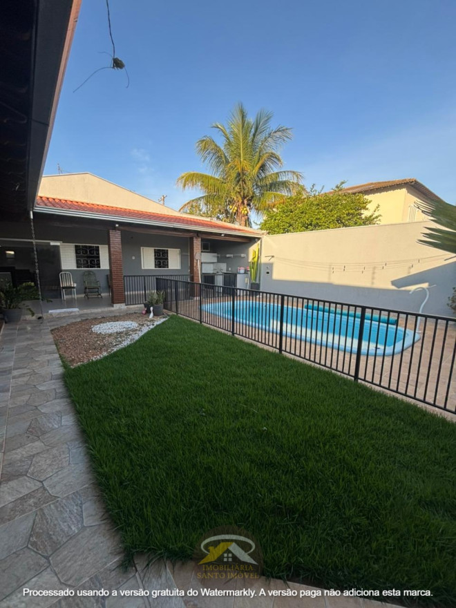 CASA FUNCIONAL PARA VENDA NO BAIRRO JARDIM SÃO BENTO