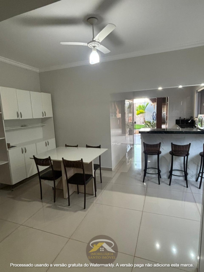 CASA FUNCIONAL PARA VENDA NO BAIRRO JARDIM SÃO BENTO